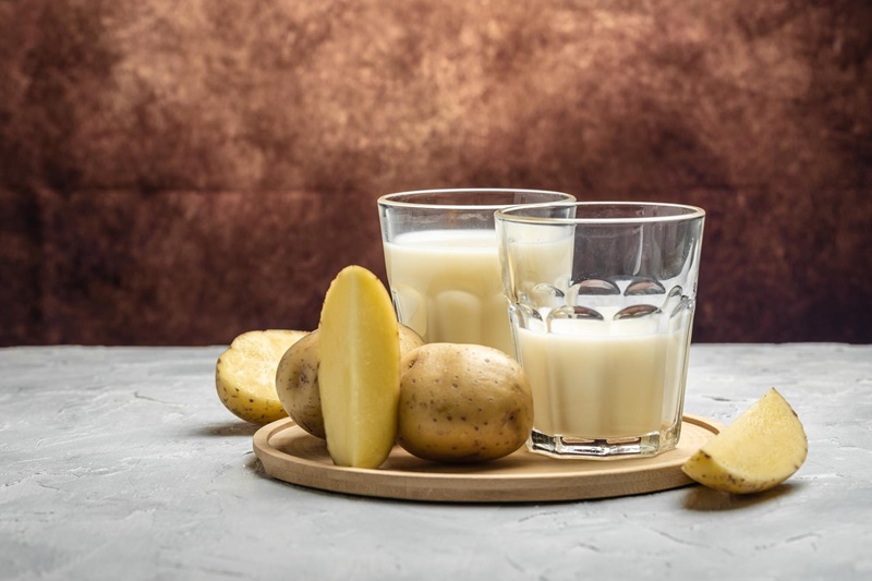 خواص پوست سیب زمینی برای سفیدی مو